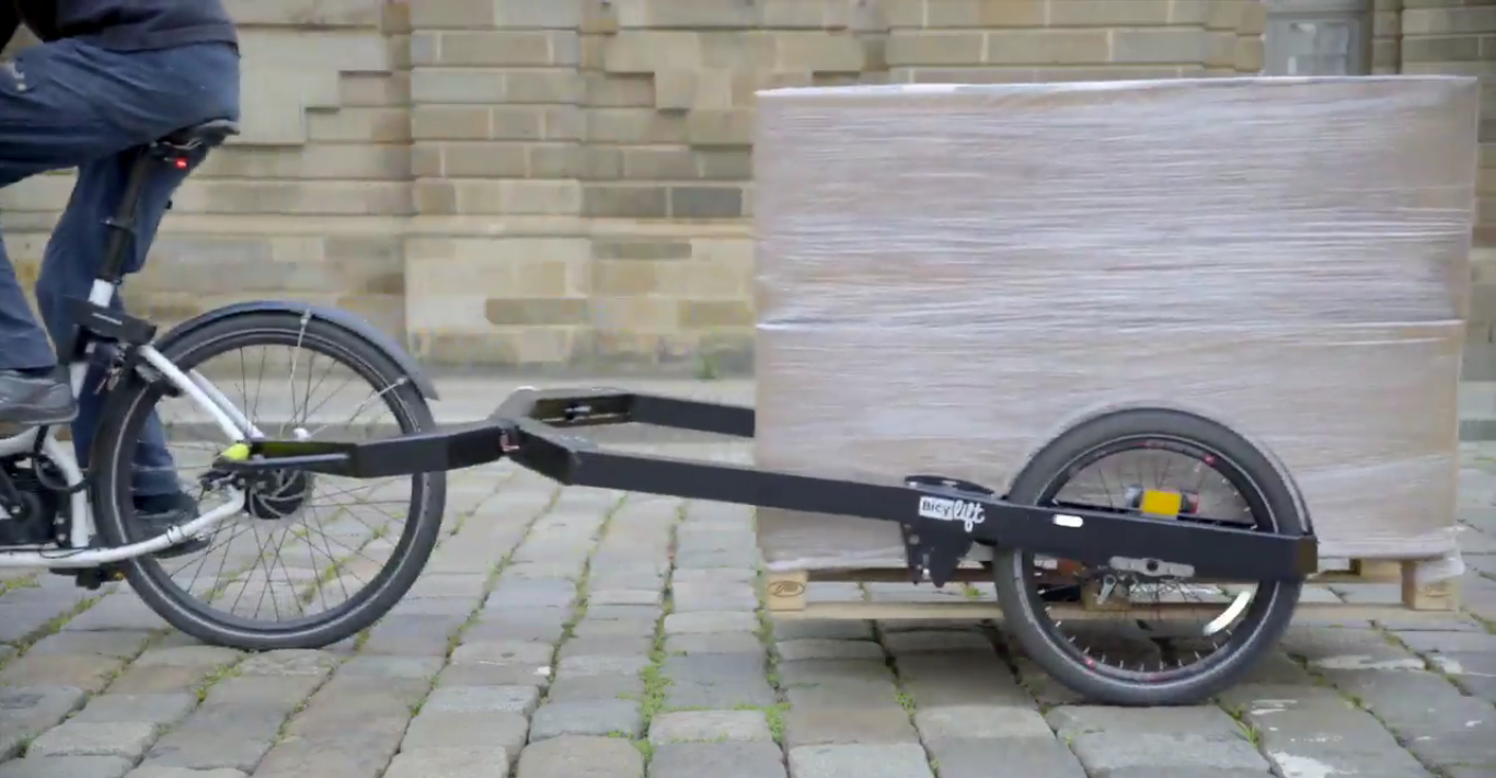 FlexiModal palate truck / bike trailer, in cycling mode